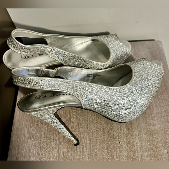 Lulu Townsend Sliver Sparkle heels - Picture 1 of 8